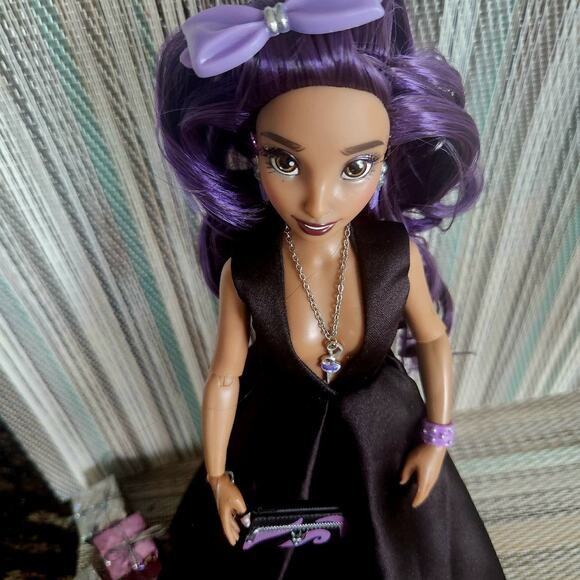 Ooak Disney ily forever Yasmin doll barbie siye in tailored satin gown - Picture 8 of 12